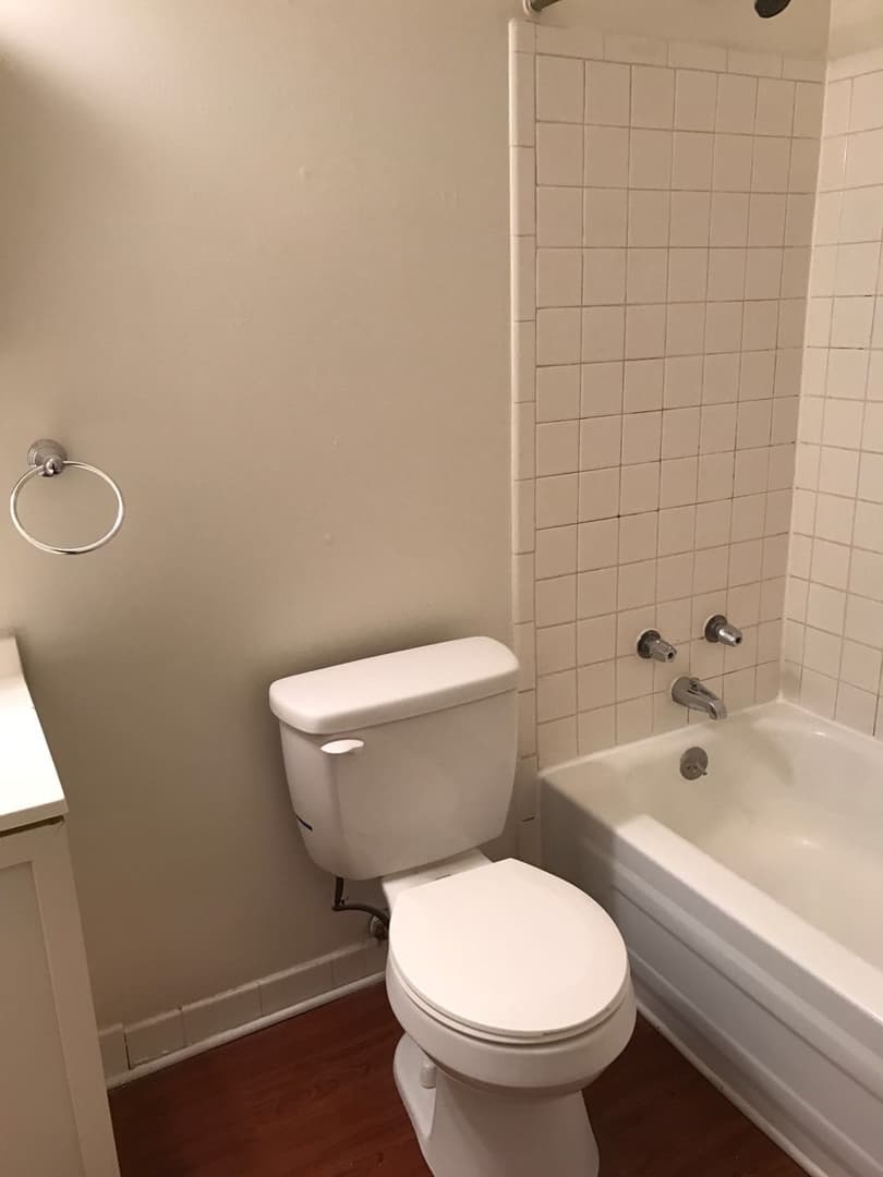 Cincinnati Apartment: 644 Probasco Street