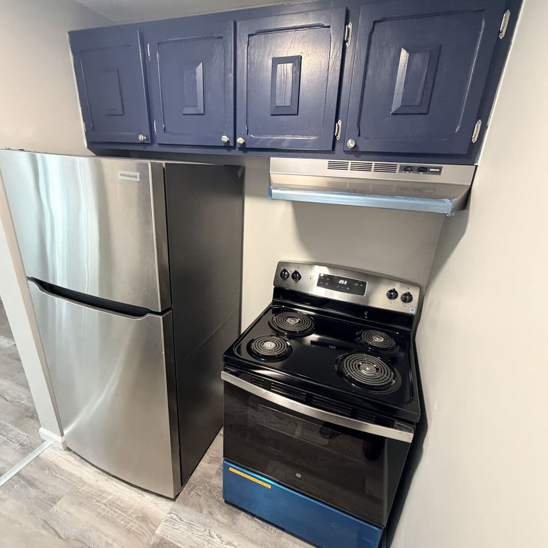 HARTFORD Apartment: 590 WETHERSFIELD AVE