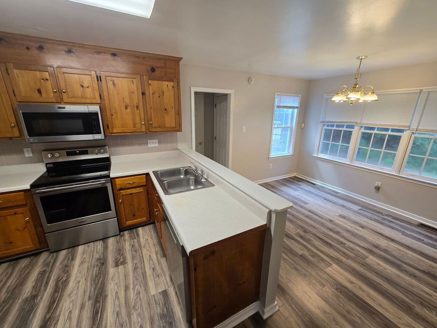 Prince George House: 4160 Baxter Ridge Dr.