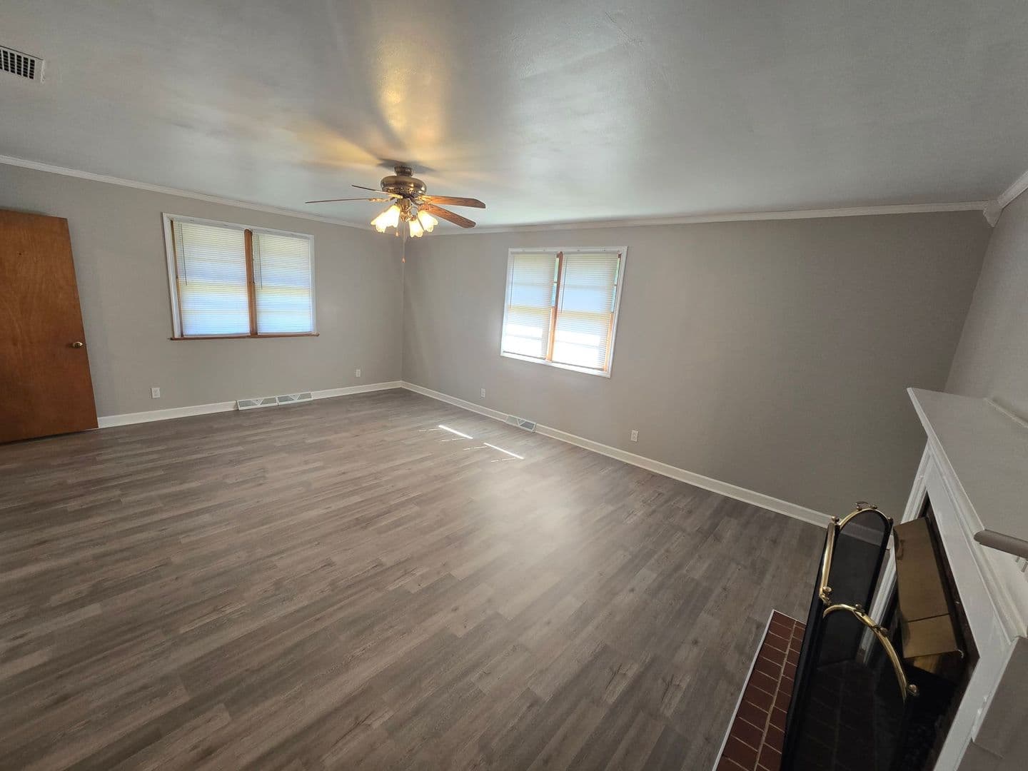 Colonial Heights House: 1210 Oakwood Dr.