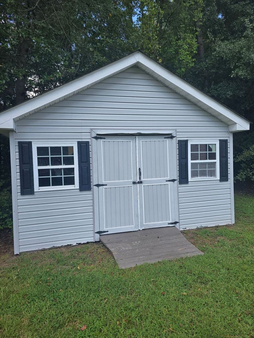 Prince George House: 4160 Baxter Ridge Dr.