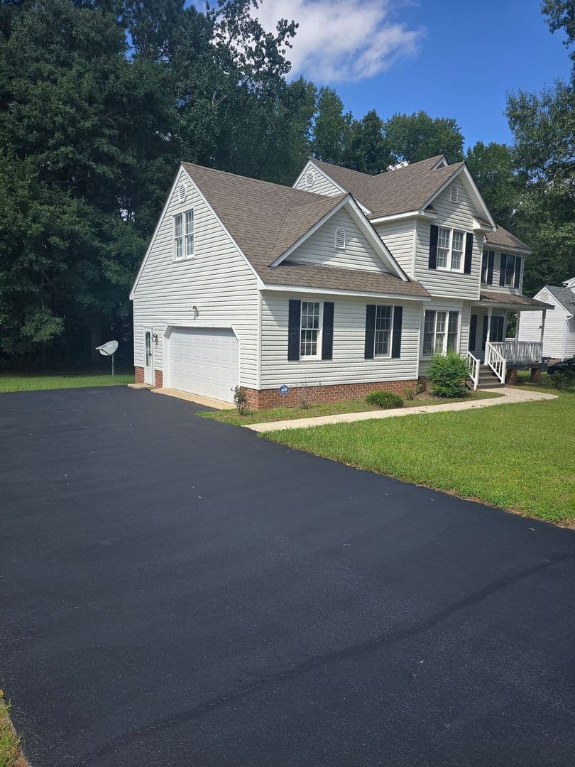Prince George House: 4160 Baxter Ridge Dr.