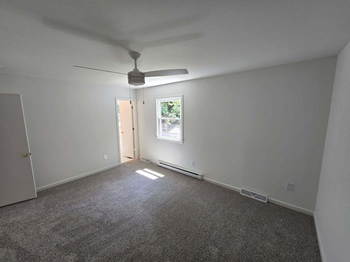 Hopewell House: 206 Bull Run Dr.