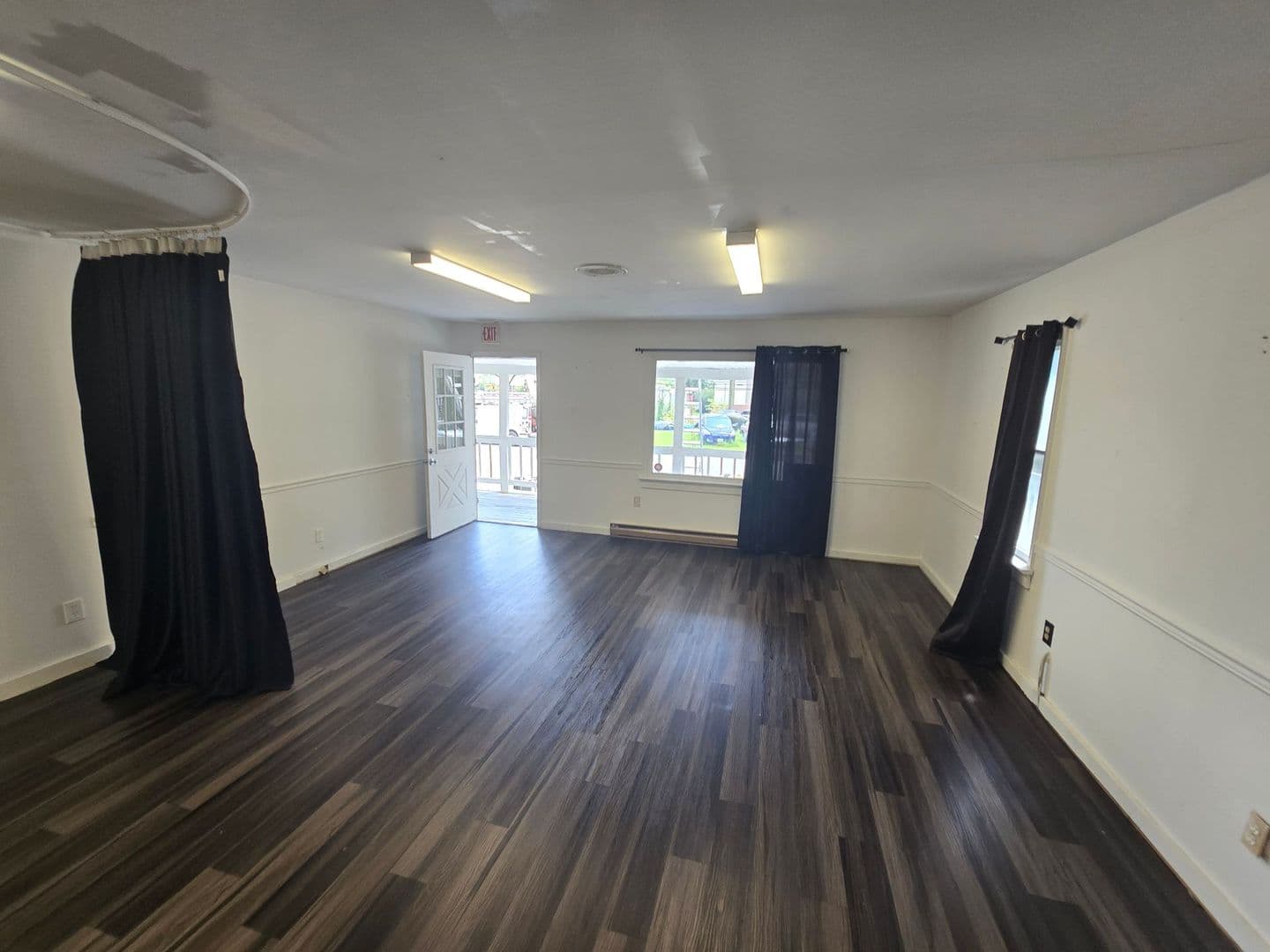 N. Dinwiddie House: 25225 Harwell Dr. - Units E