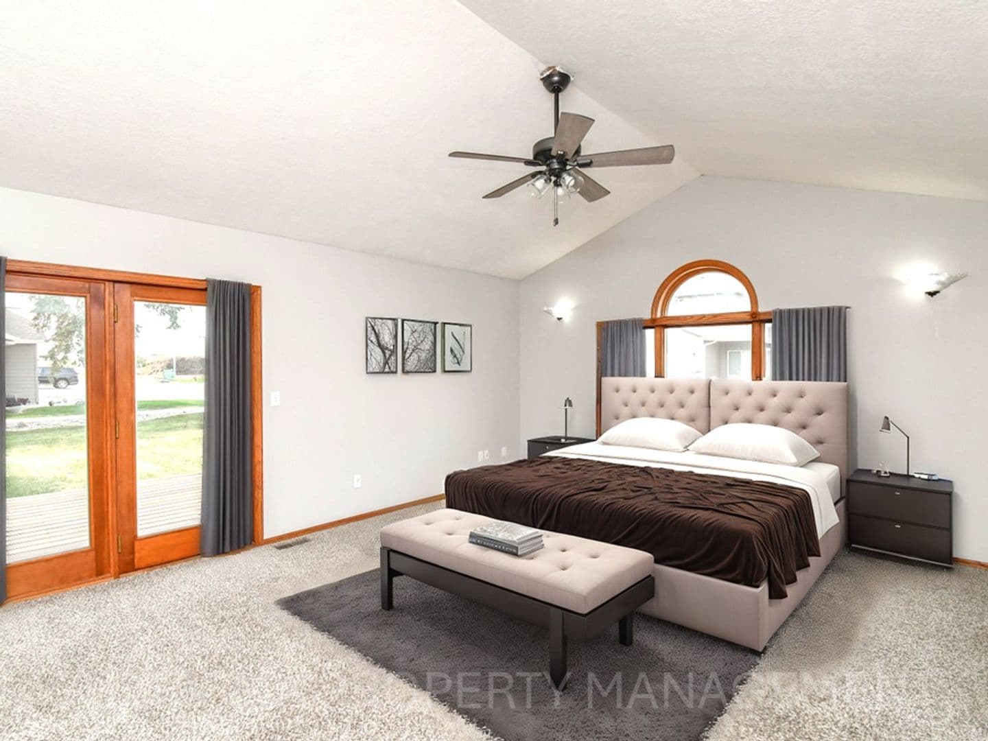 Harrisburg Apartment: 335 Vernon Drive