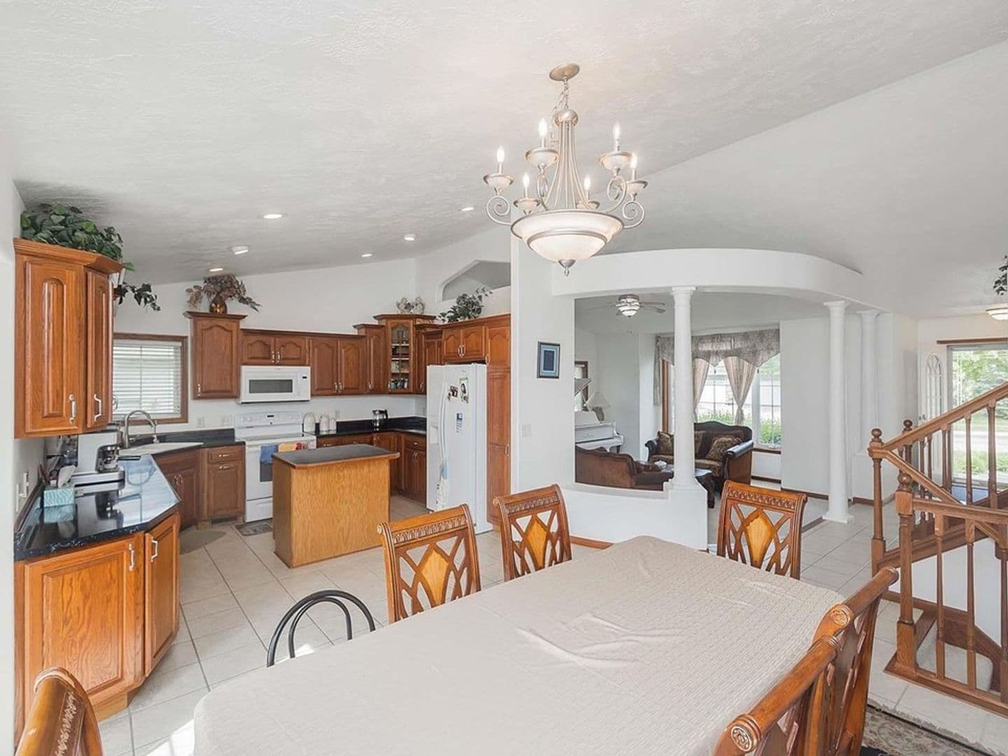 Sioux Falls Apartment: 809 S Outlook Drive