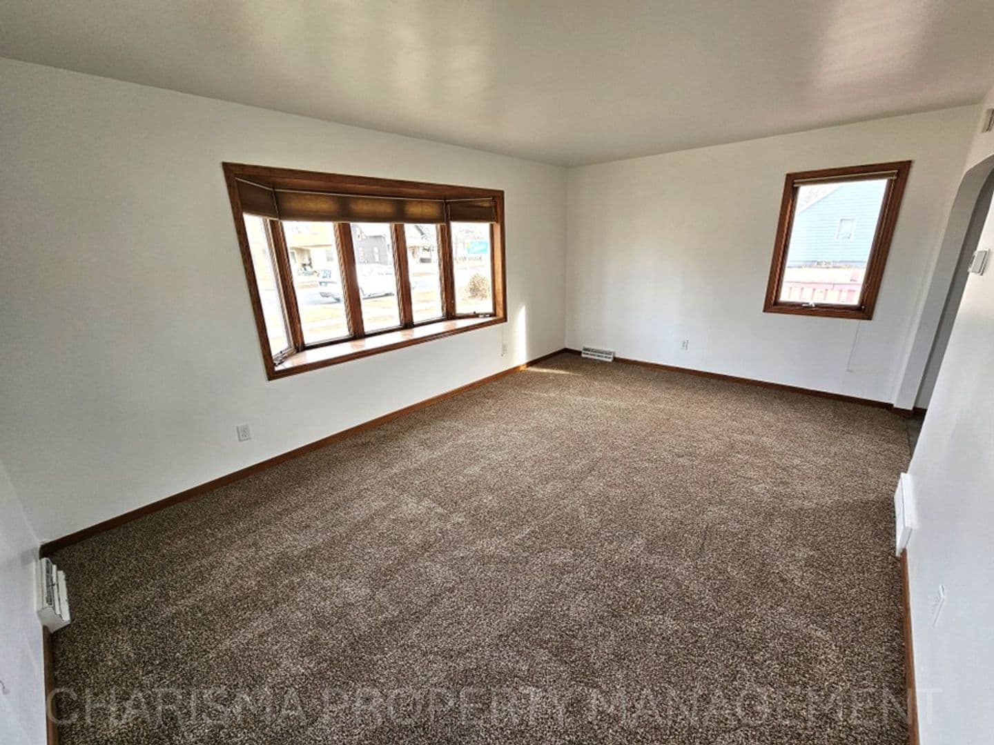 Garretson Apartment: 805 4th Street