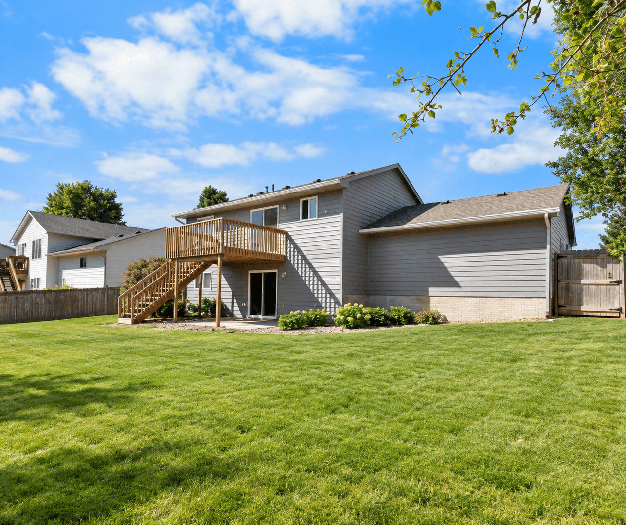 Sioux Falls House: 5300 S Sundowner