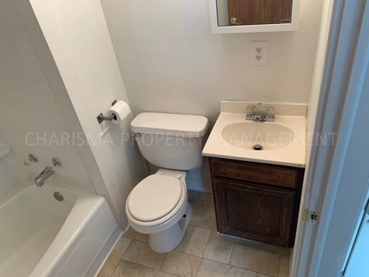 Sioux Falls Apartment: 817 W 11th Street #1