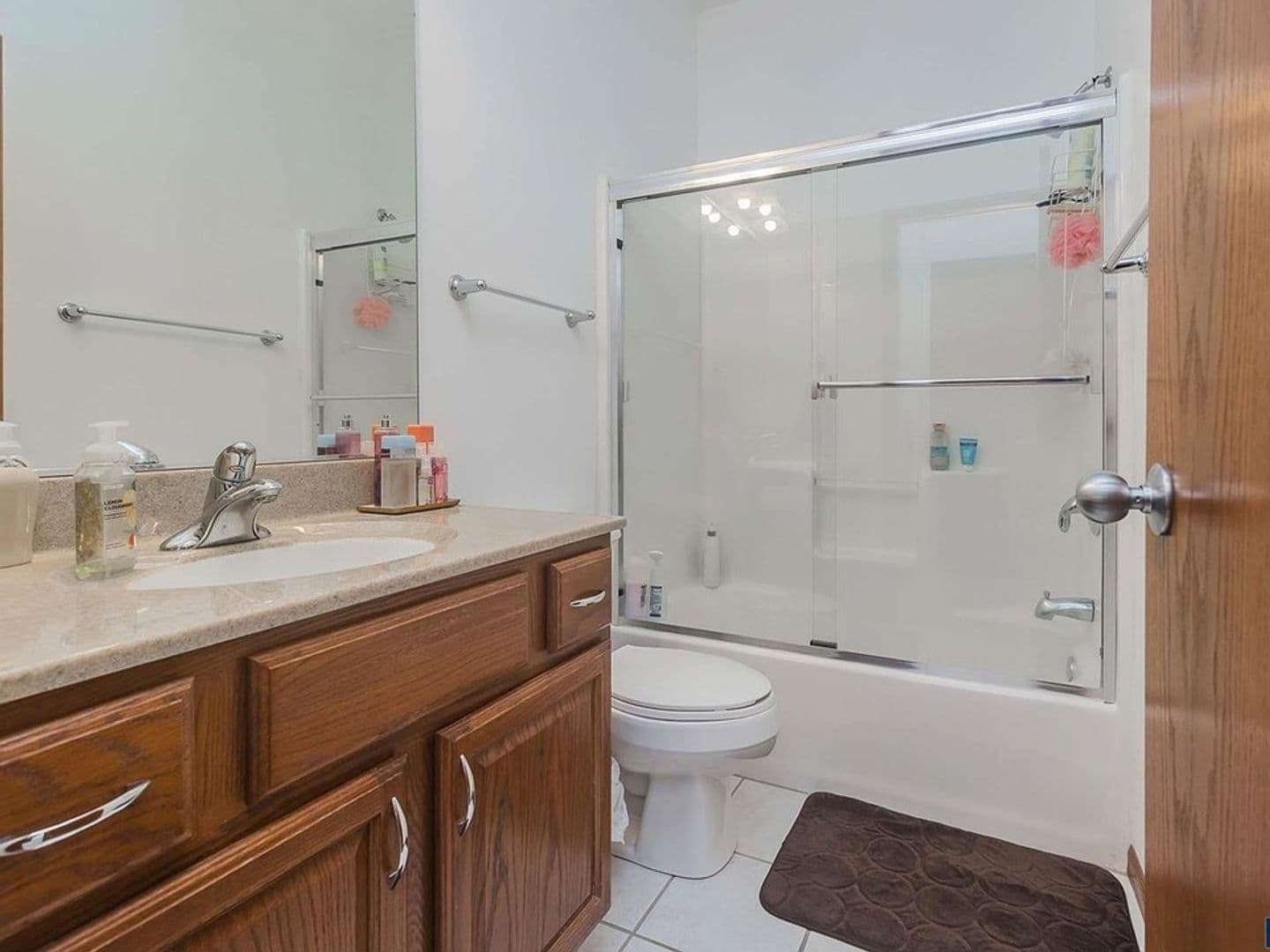 Sioux Falls Apartment: 809 S Outlook Drive