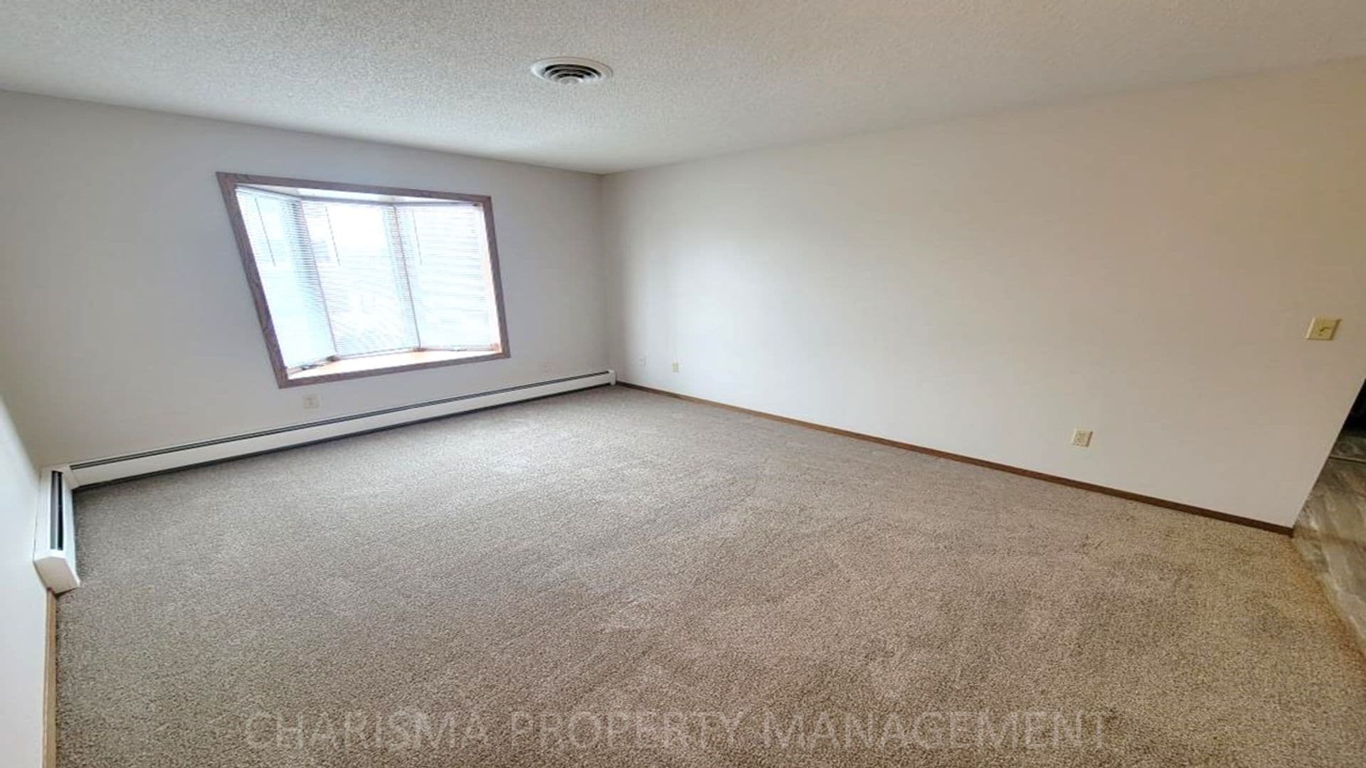 Sioux Falls Apartment: 809 W 10th St