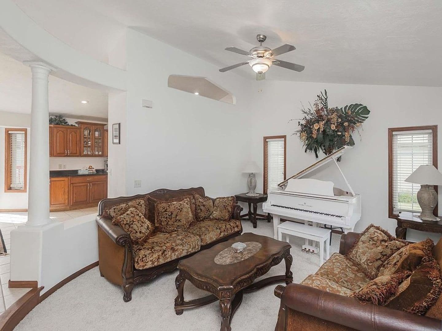 Sioux Falls Apartment: 809 S Outlook Drive