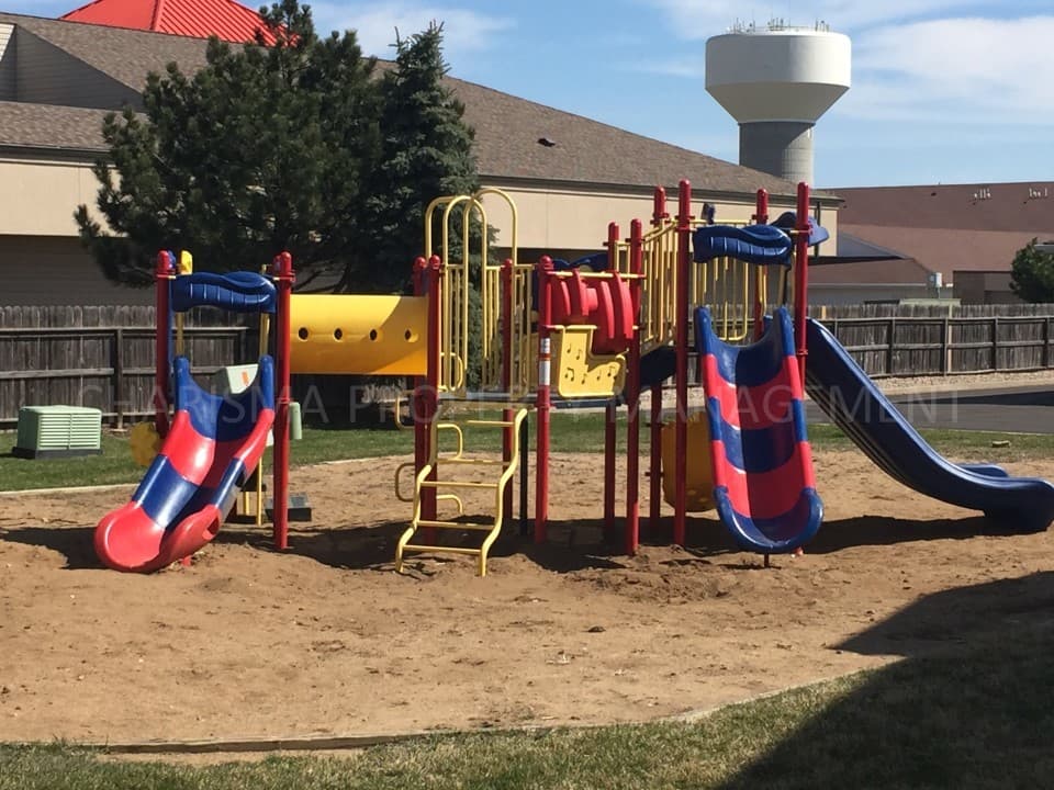 Sioux Falls Apartment: 3500, 3506 and 3510 S Sertoma Ave