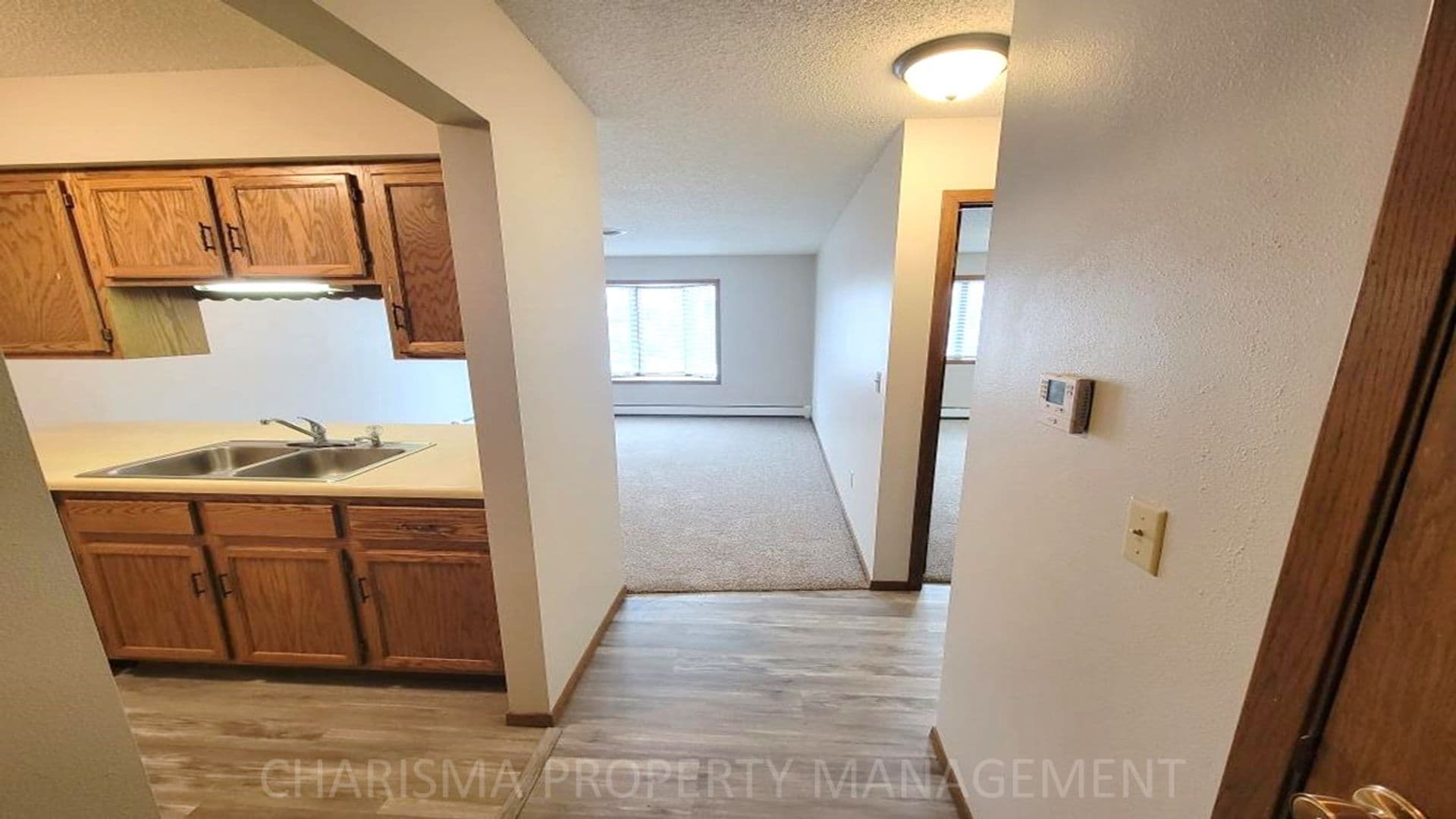 Sioux Falls Apartment: 809 W 10th St