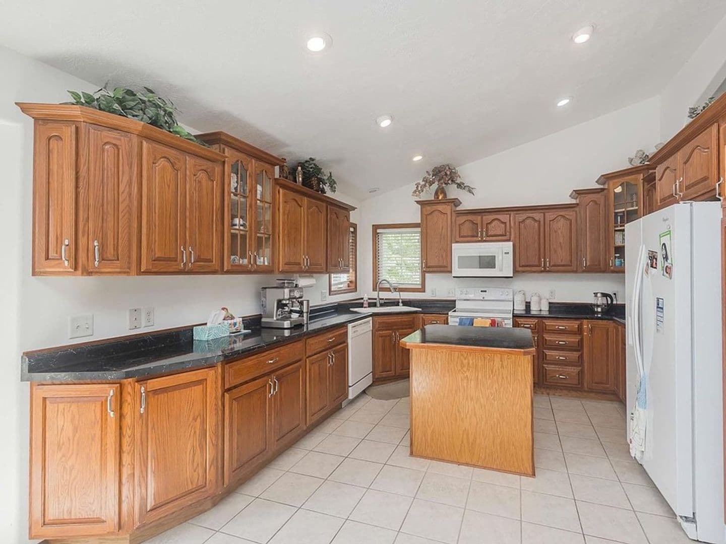 Sioux Falls Apartment: 809 S Outlook Drive