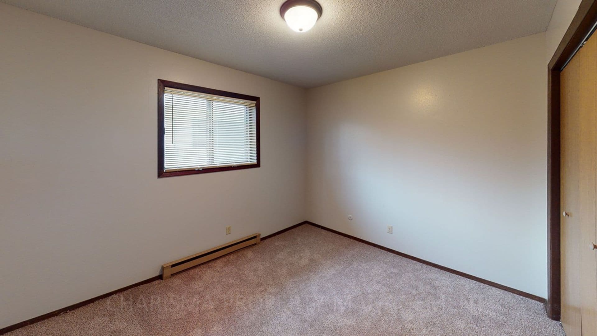 Sioux Falls Apartment: 703 S Dakota Ave