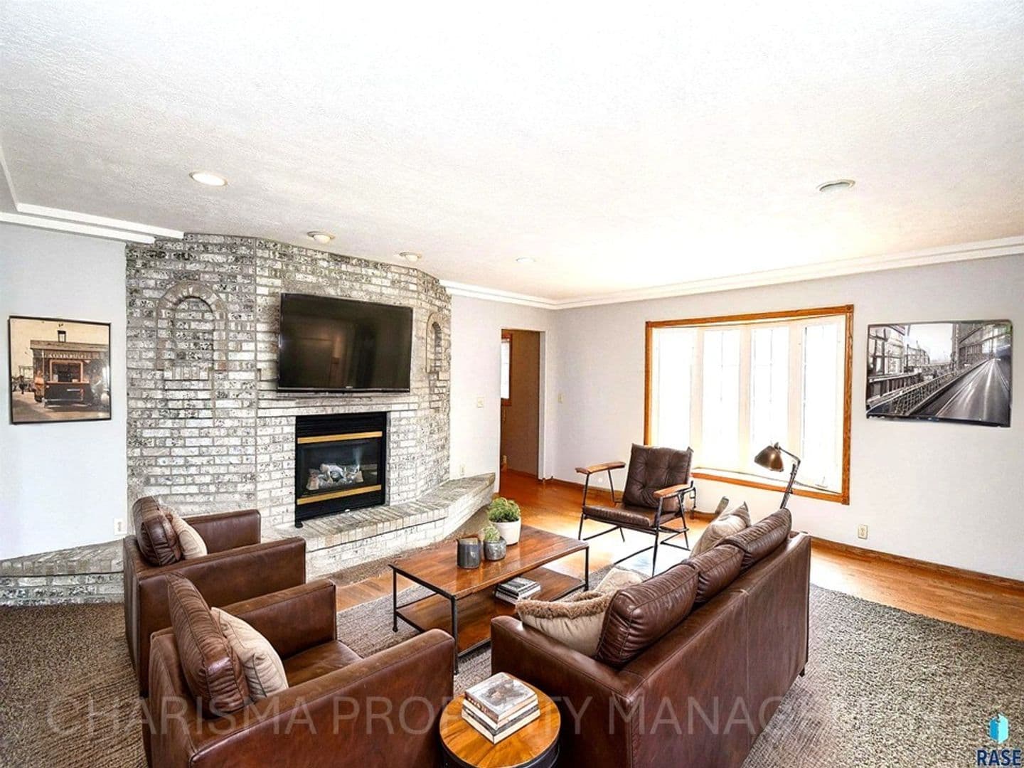 Harrisburg Apartment: 335 Vernon Drive