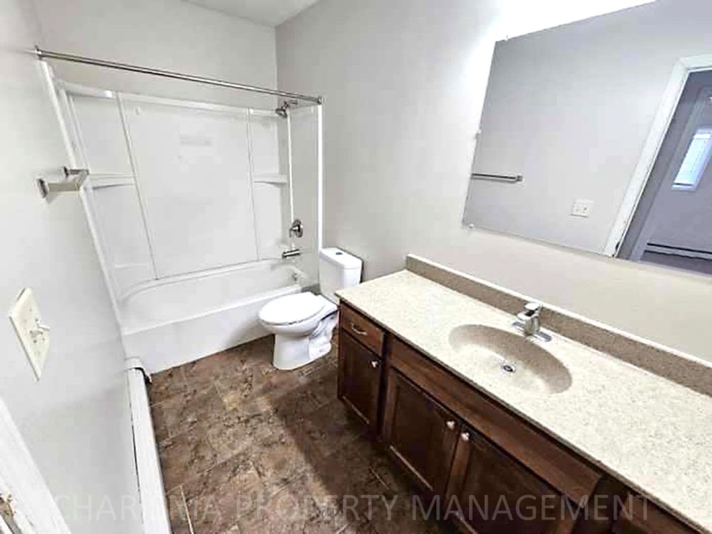 Sioux Falls Apartment: 700 W 6th Street