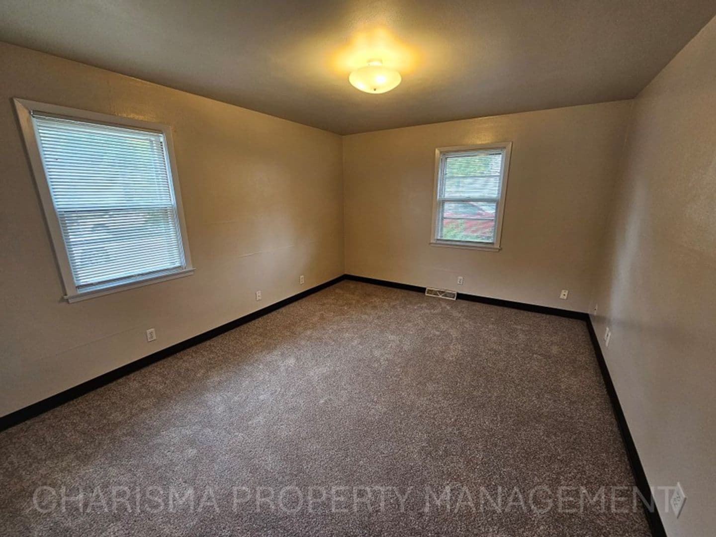 Sioux Falls Apartment: 500 W 16th Street