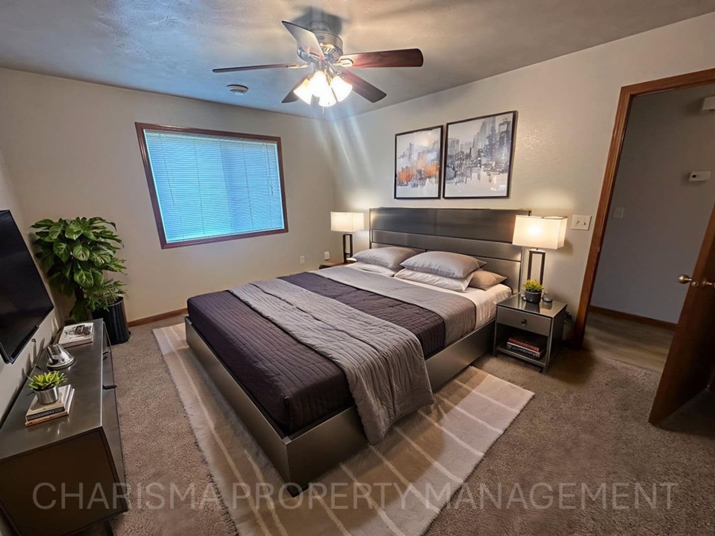 Brandon Apartment: 401 9th Ave N