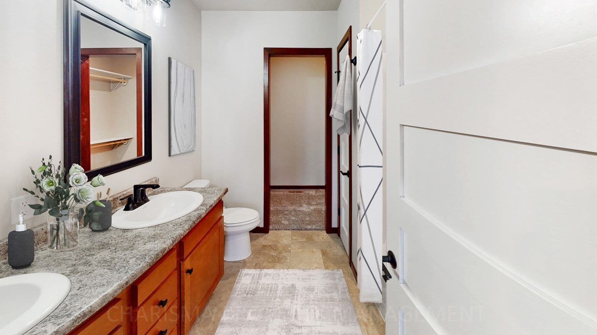 Harrisburg Apartment: 1437 Mary Place