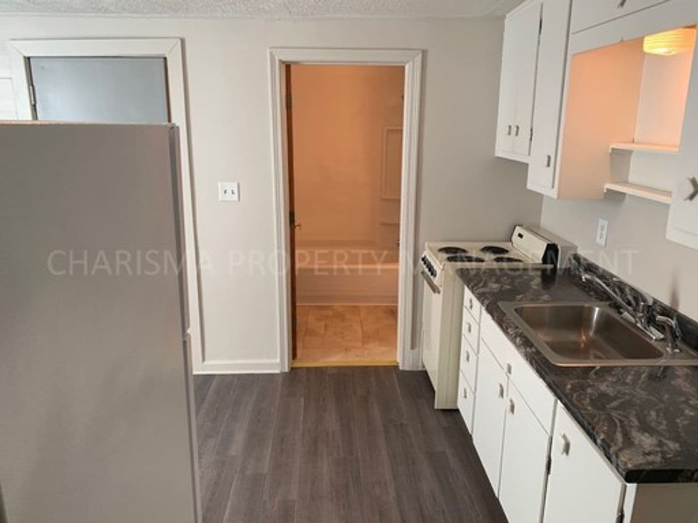 Sioux Falls Apartment: 817 W 11th Street #1