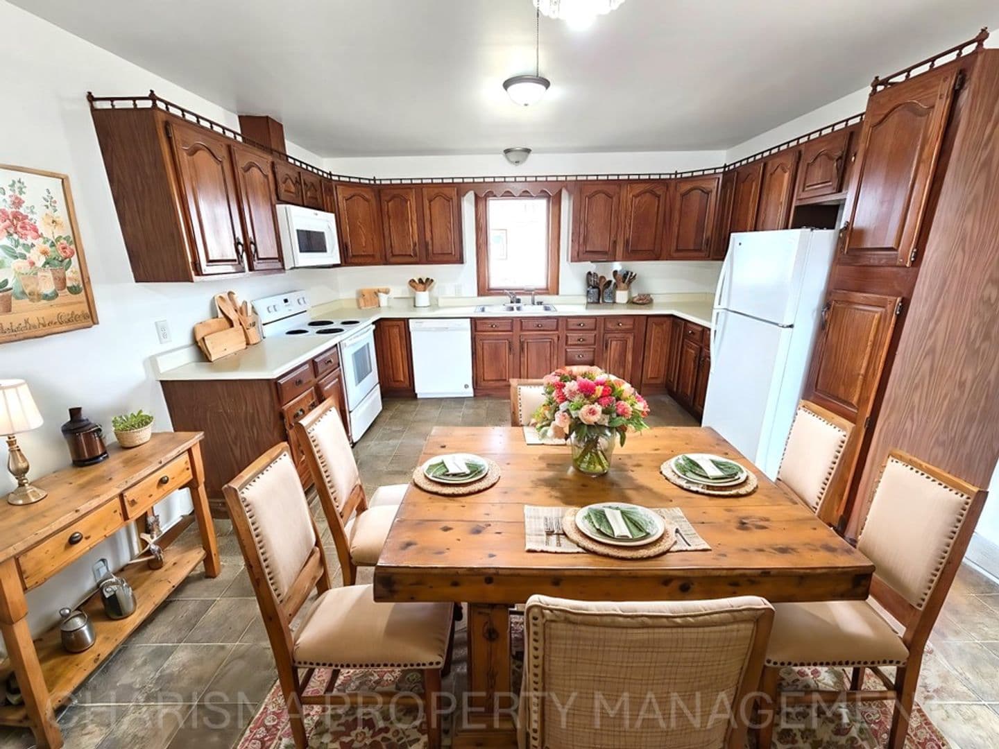 Garretson Apartment: 805 4th Street