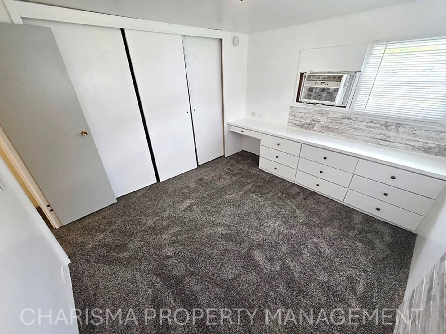 Garretson Apartment: 805 4th Street Trailer