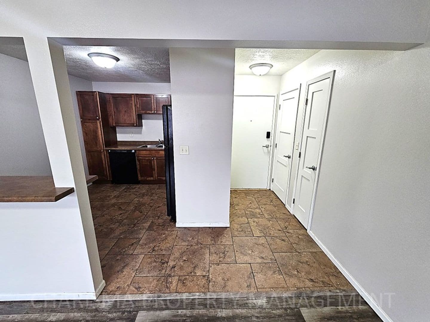 Sioux Falls Apartment: 700 W 6th Street