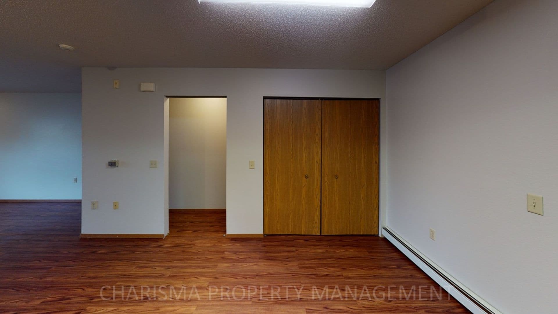Sioux Falls Apartment: 3500, 3506 and 3510 S Sertoma Ave