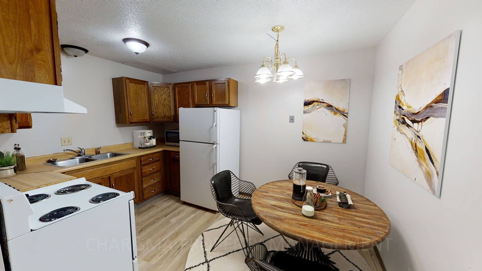 Sioux Falls Apartment: 703 S Dakota Ave