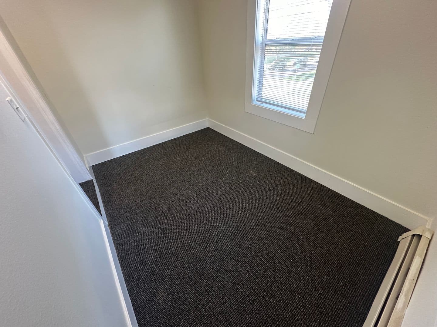 Sioux Falls Apartment: 322 E 15th Street #3