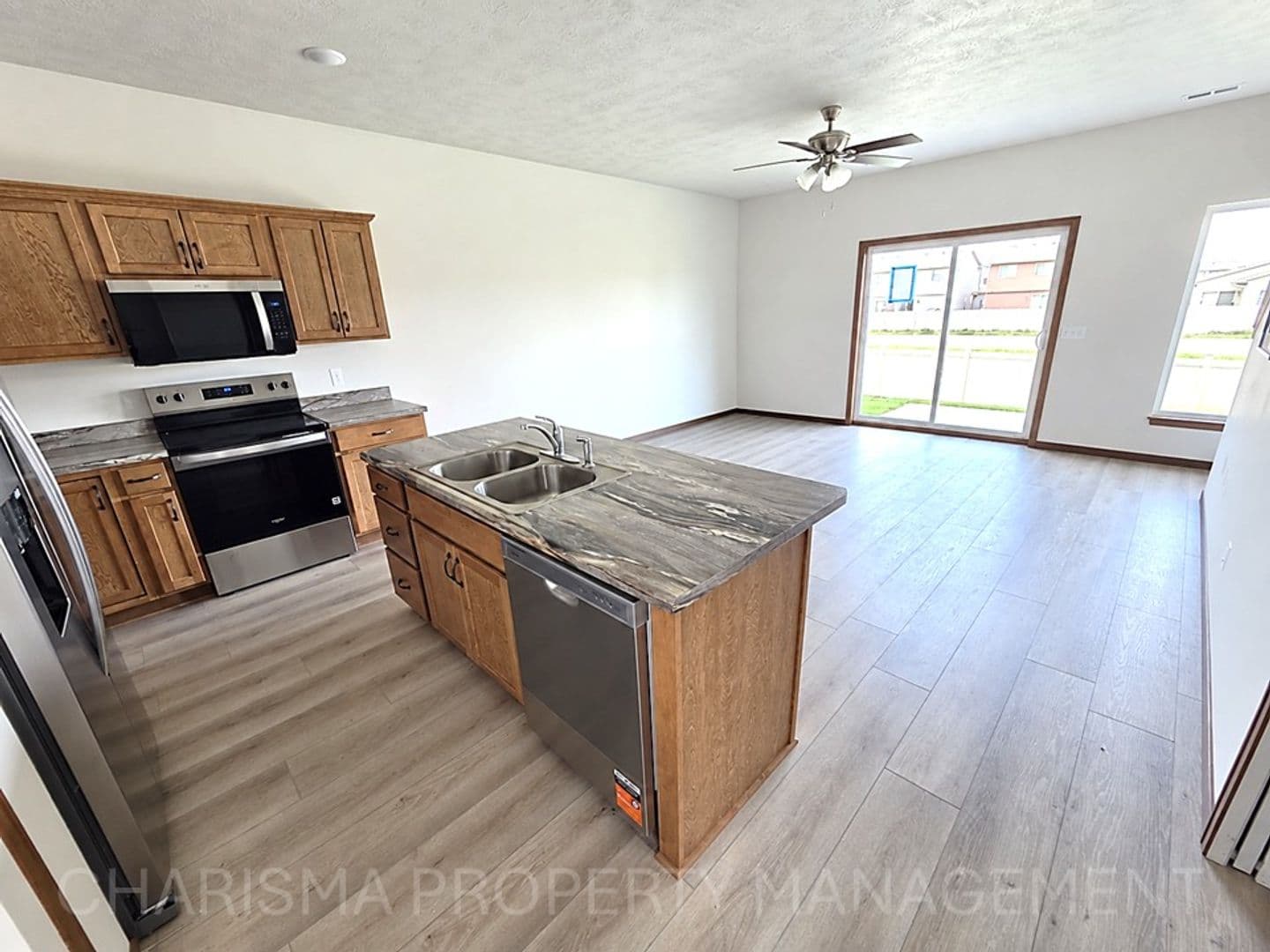 Sioux Falls Apartment: 9622 Tunis Drive