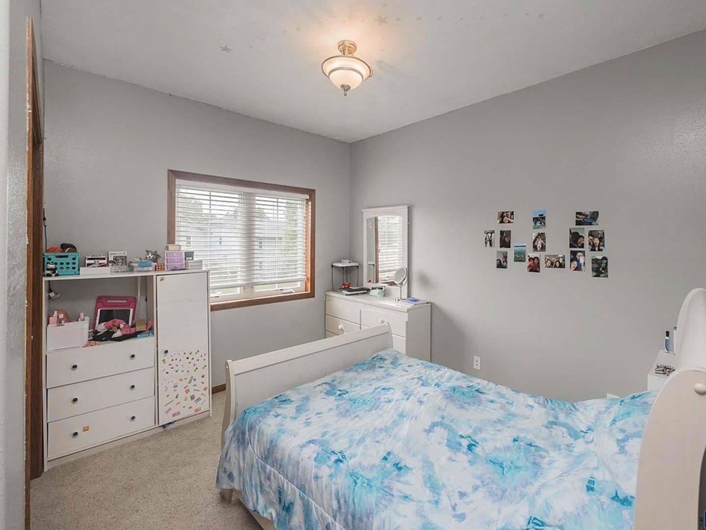 Sioux Falls Apartment: 809 S Outlook Drive