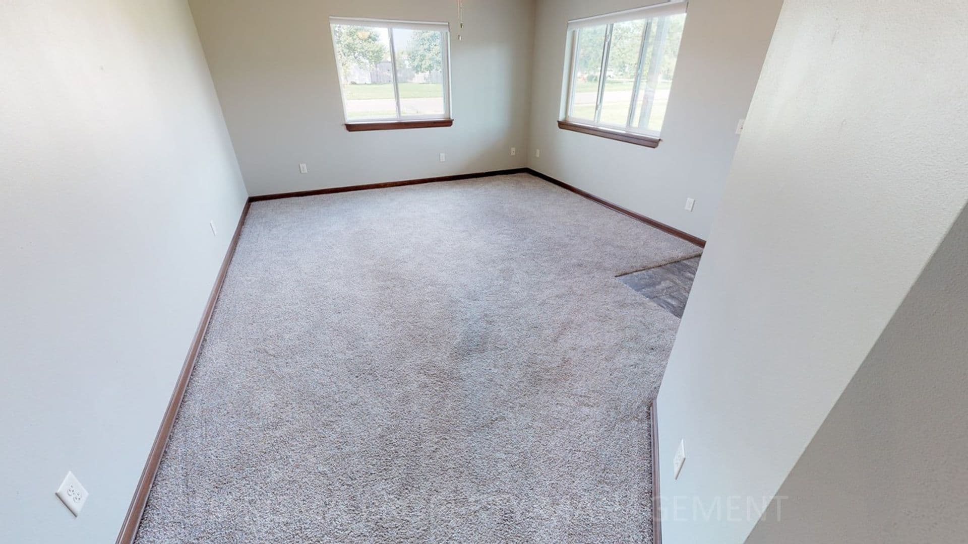 Tea Apartment: 400 N Main Street #3