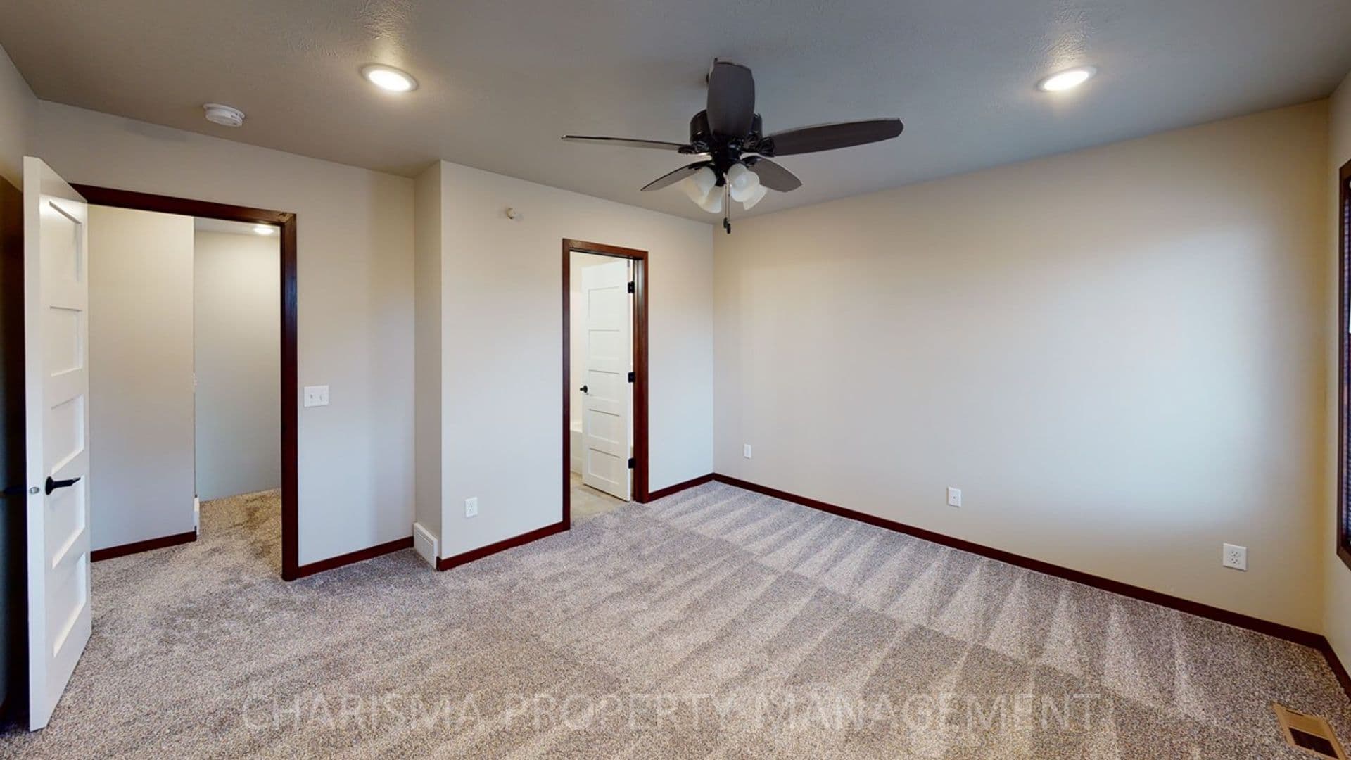 Harrisburg Apartment: 1437 Mary Place