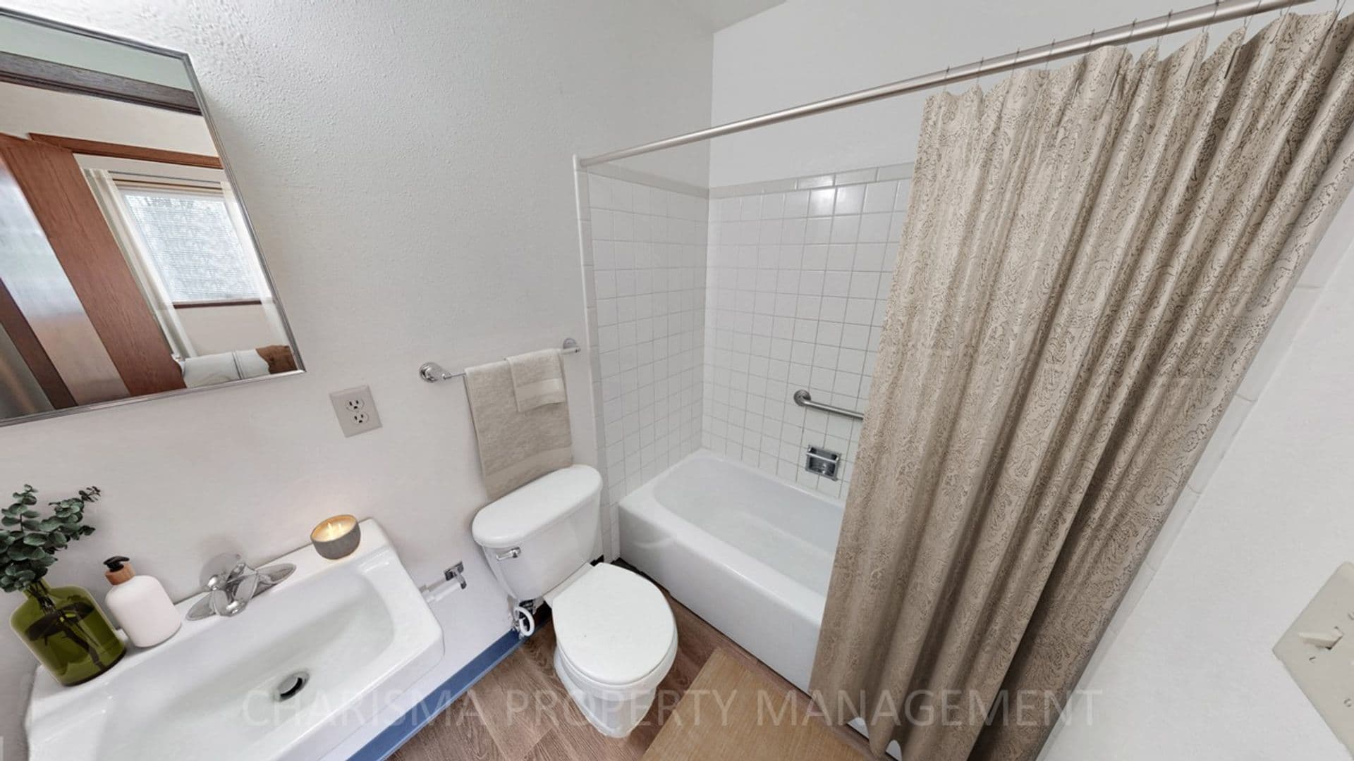 Canton Apartment: 503 E Poplar Drive