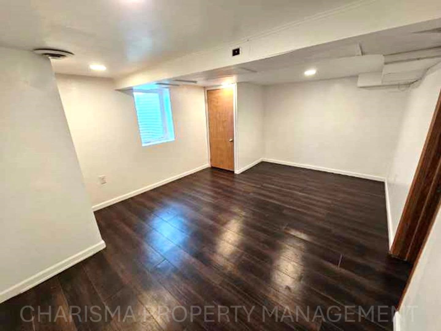 Garretson Apartment: 805 4th Street