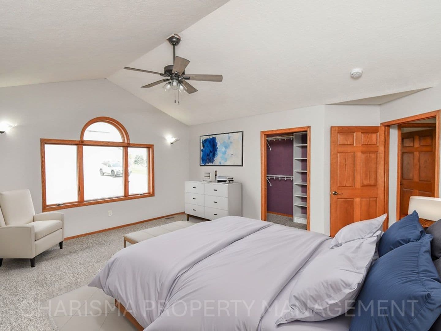 Harrisburg Apartment: 335 Vernon Drive