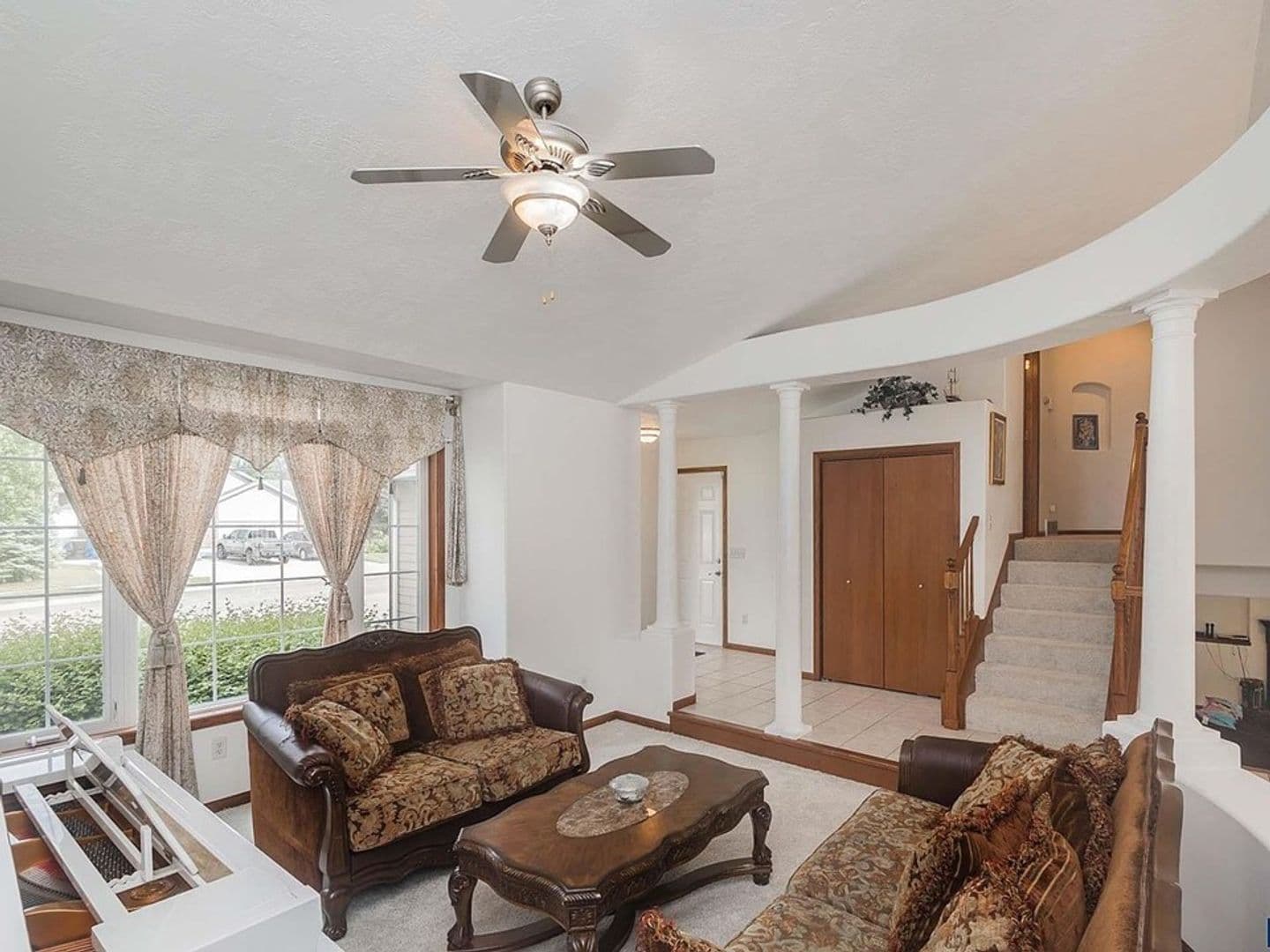 Sioux Falls Apartment: 809 S Outlook Drive