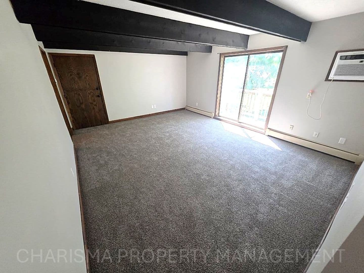 Hartford Apartment: 205 and 207 N Eastern Ave