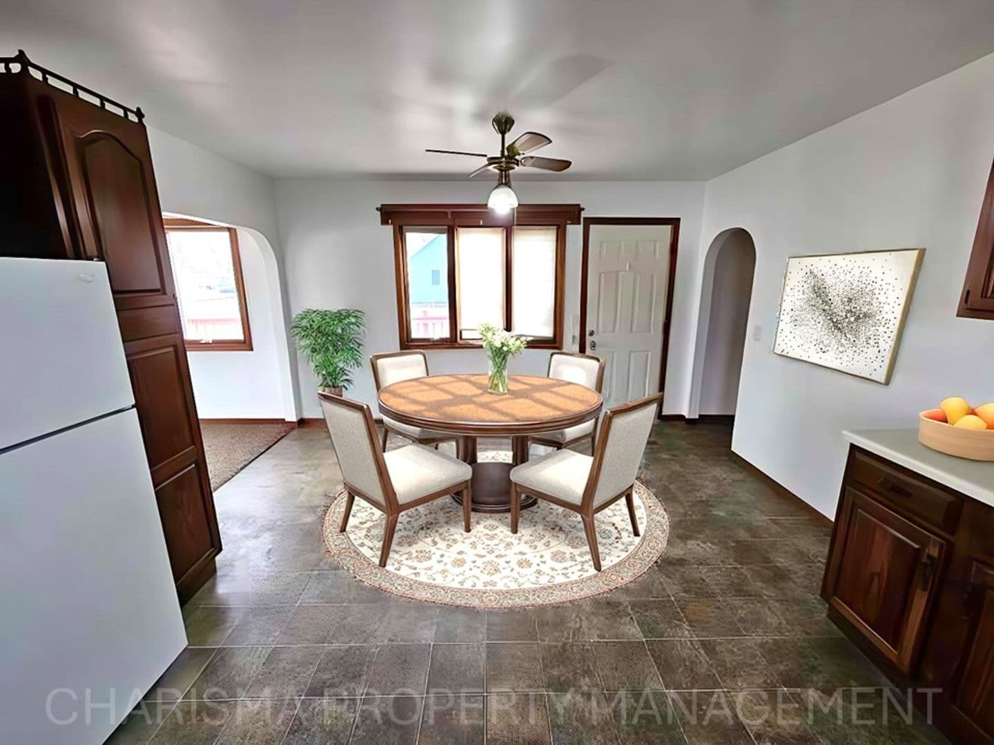Garretson Apartment: 805 4th Street