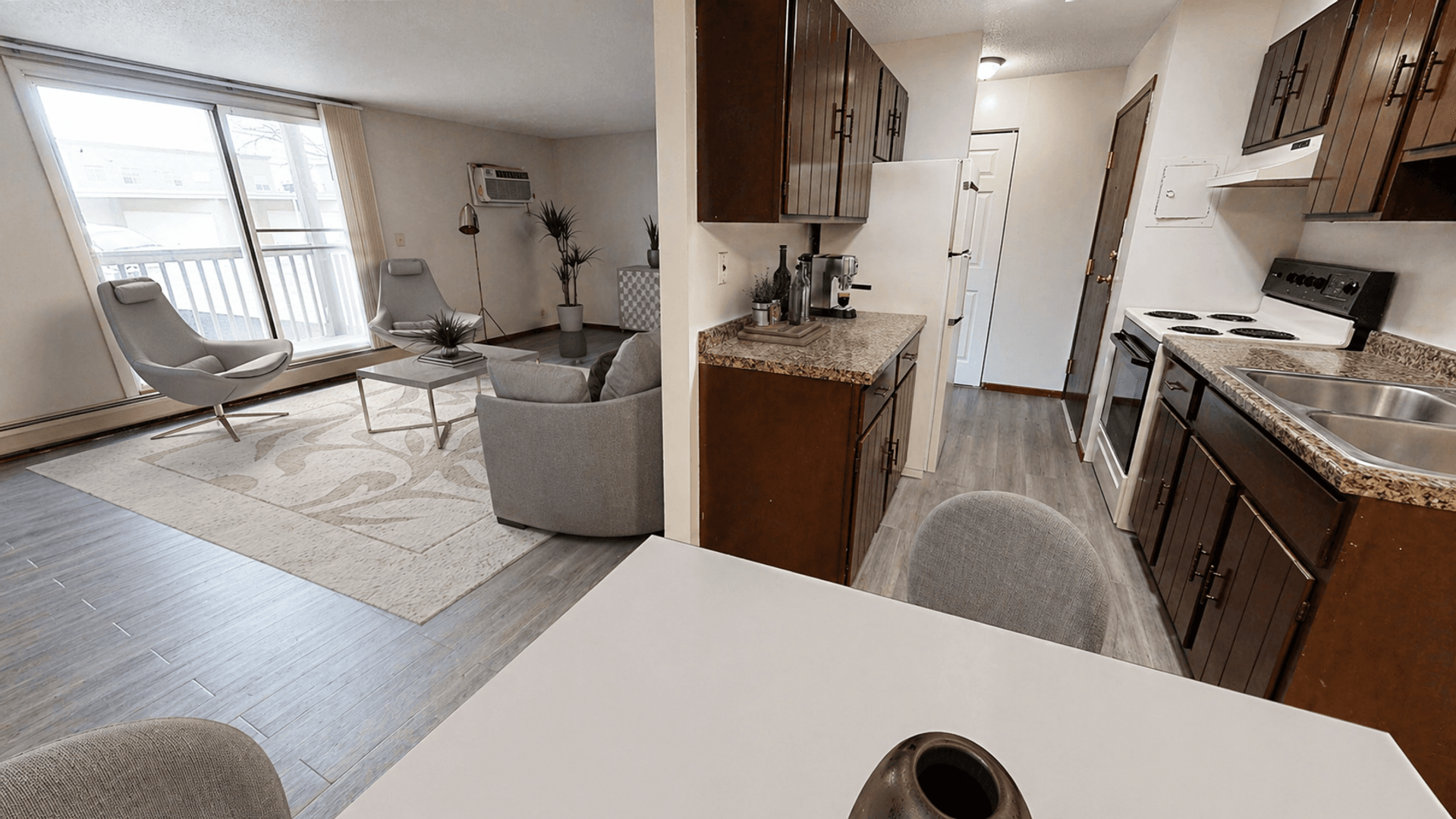 Sioux Falls Apartment: 111 N Cleveland Ave