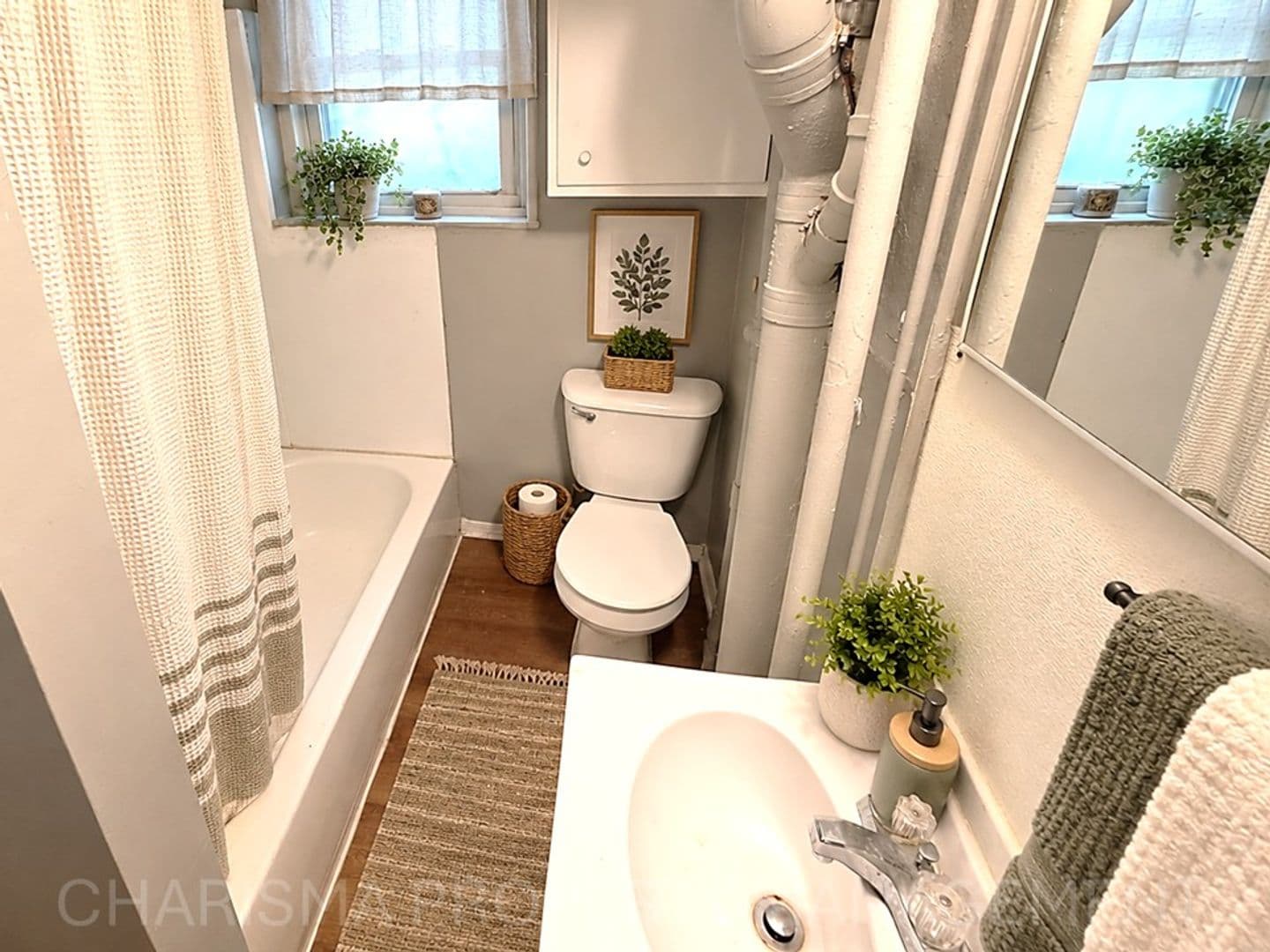 Sioux Falls Apartment: 316 E 15th Street