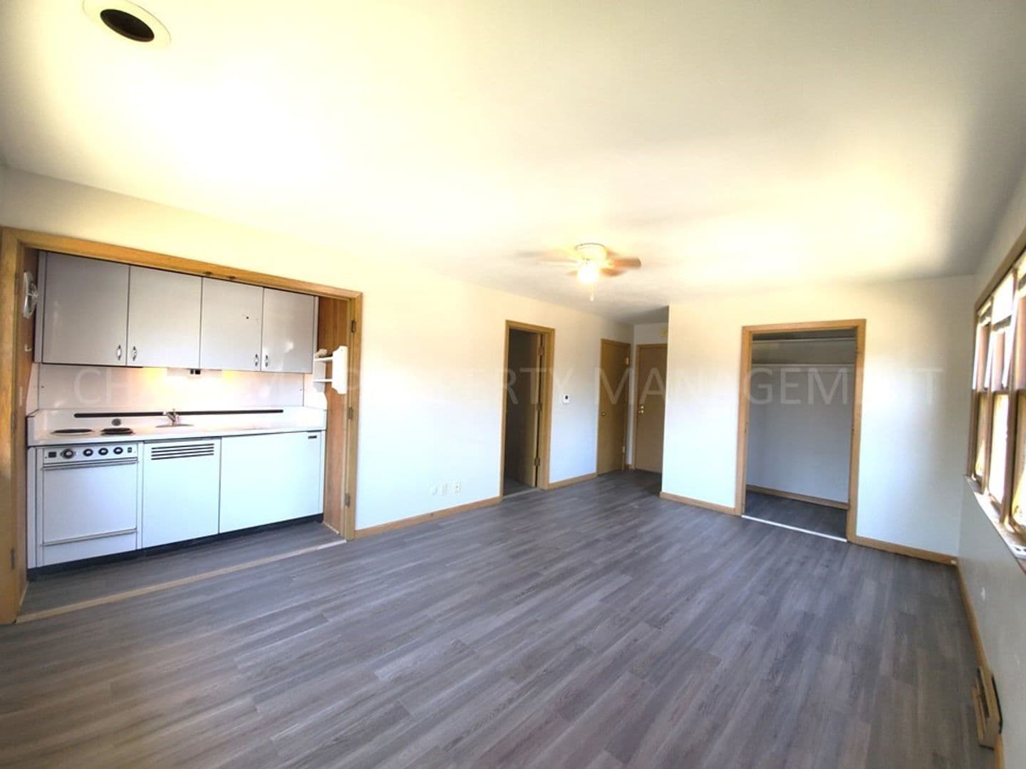 Sioux Falls Apartment: 512 W 16th Street