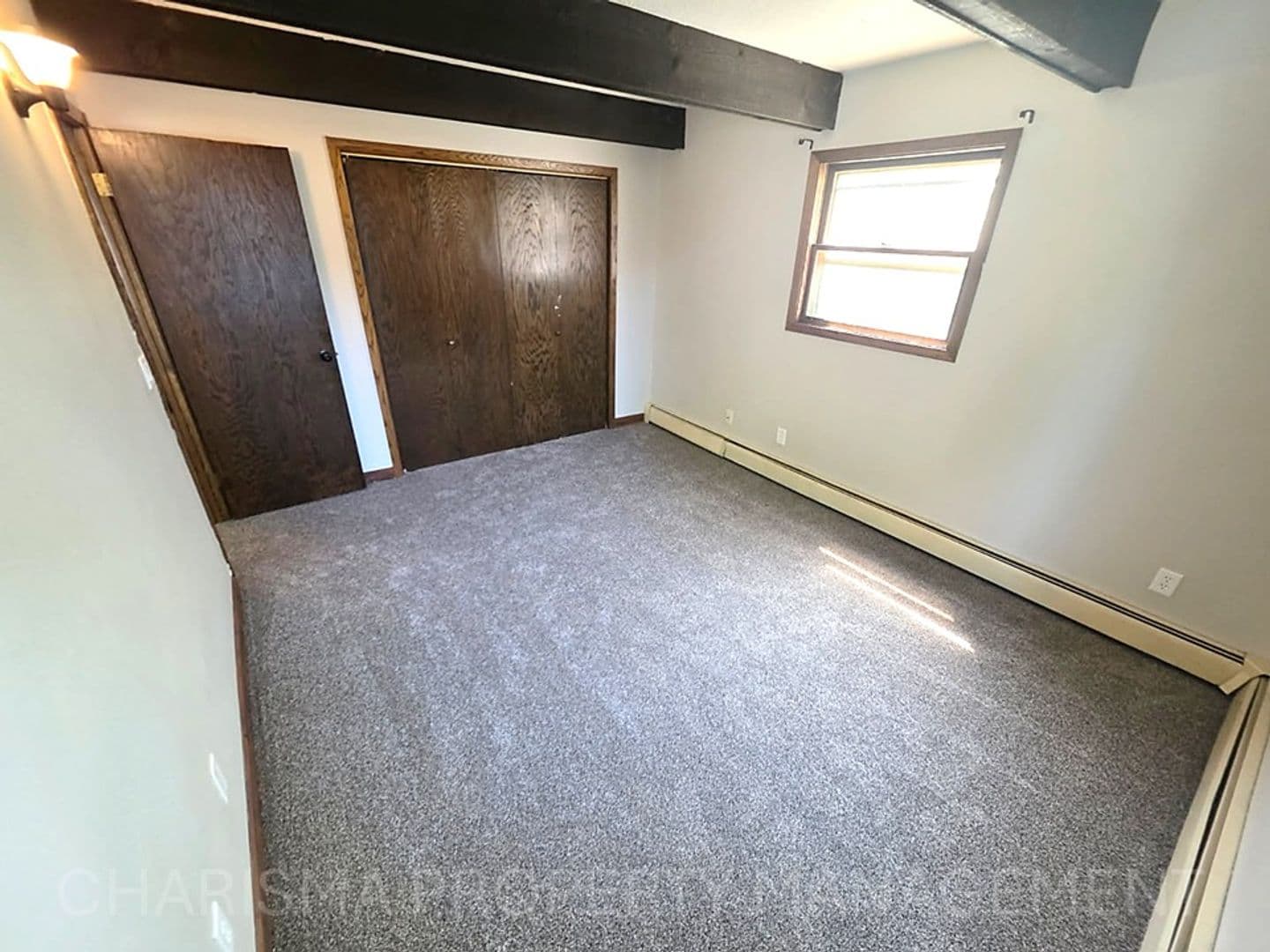 Hartford Apartment: 205 and 207 N Eastern Ave