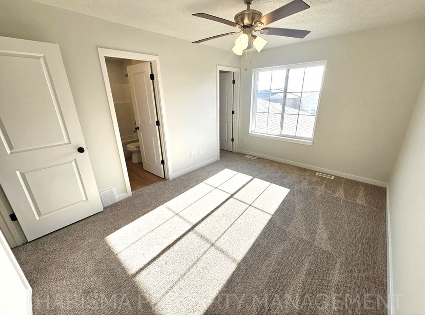 Sioux Falls Apartment: 9622 Tunis Drive