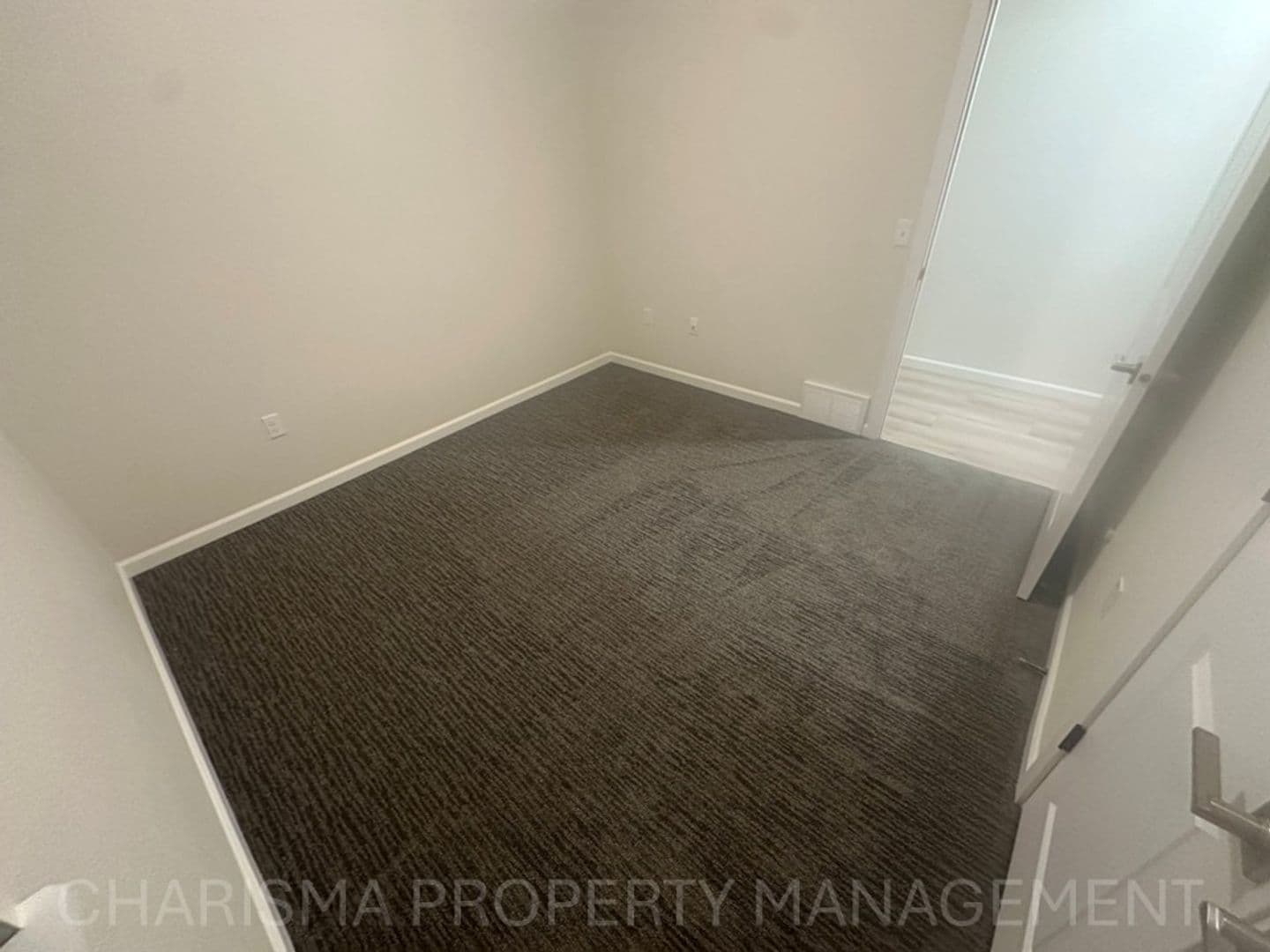 Sioux Falls Apartment: 9308 W 32nd Street