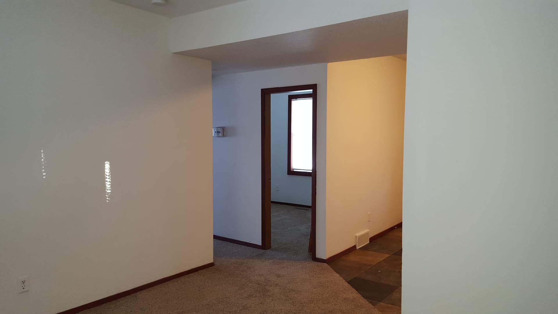 Sioux Falls Apartment: 209 S Lake Ave #2