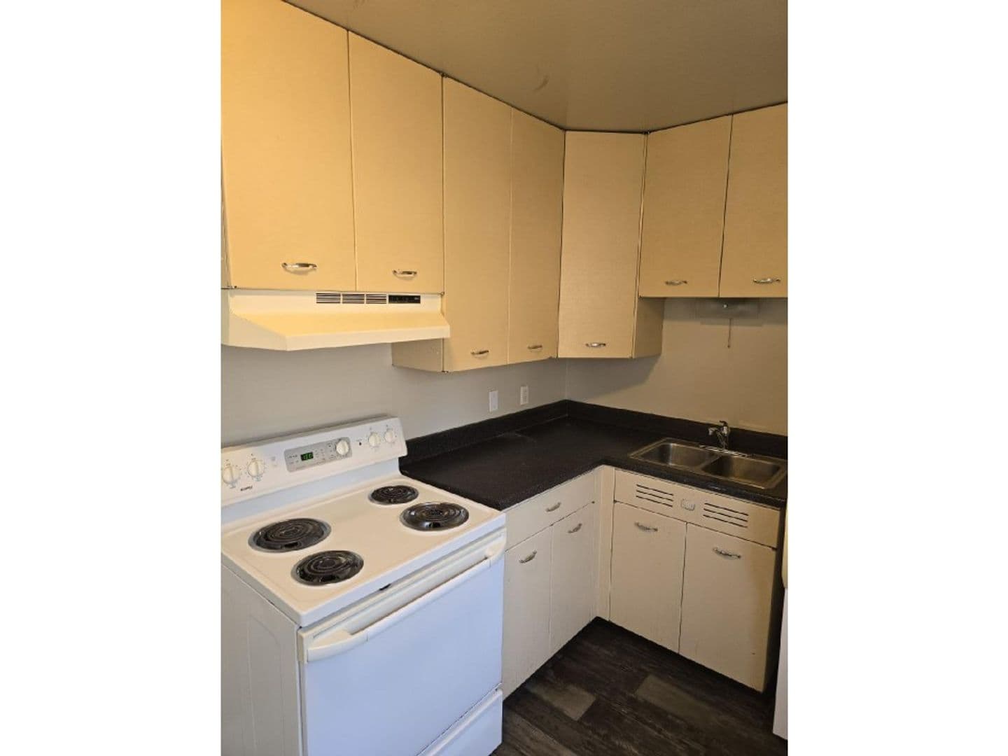 Sioux Falls Apartment: 500 W 16th Street